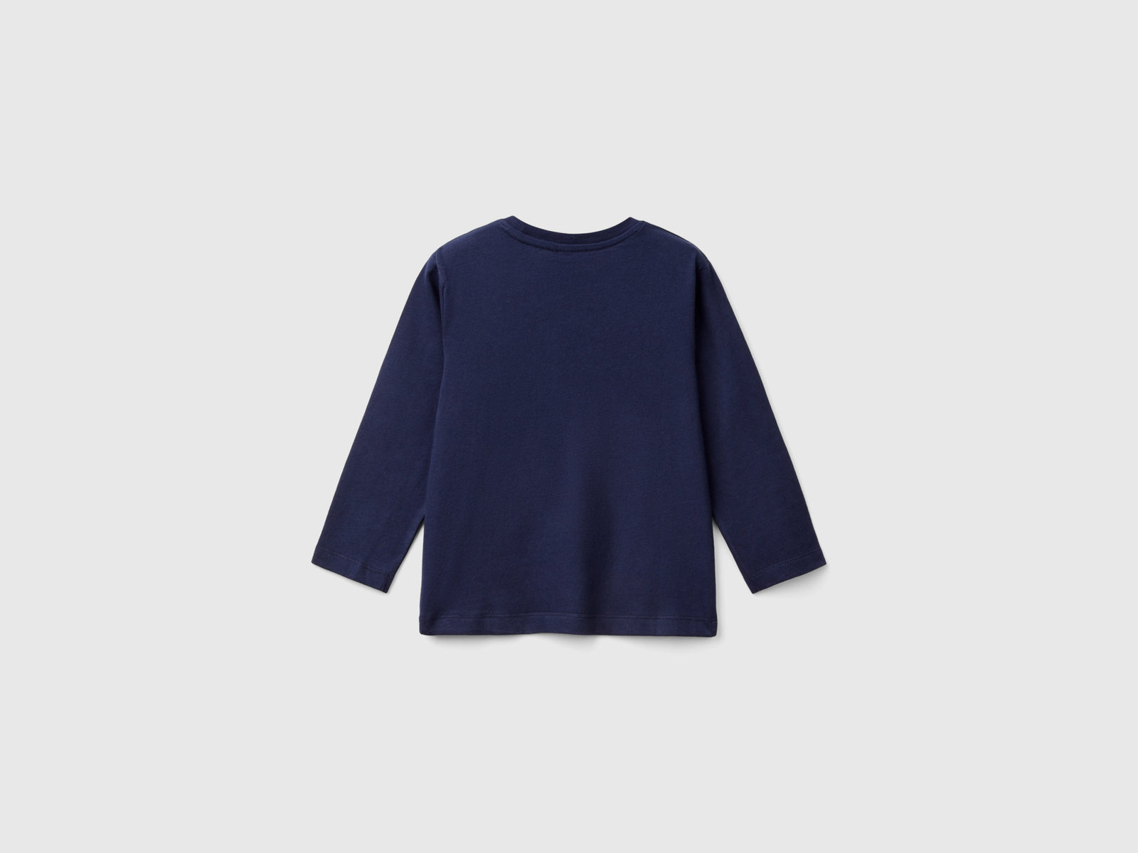 T-shirt con ricamo logo in cotone bio da bimbo blu scuro 2 | Benetton Outlet