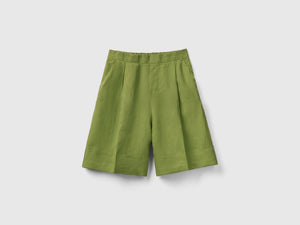 Pantaloni corti modello bermuda in puro lino