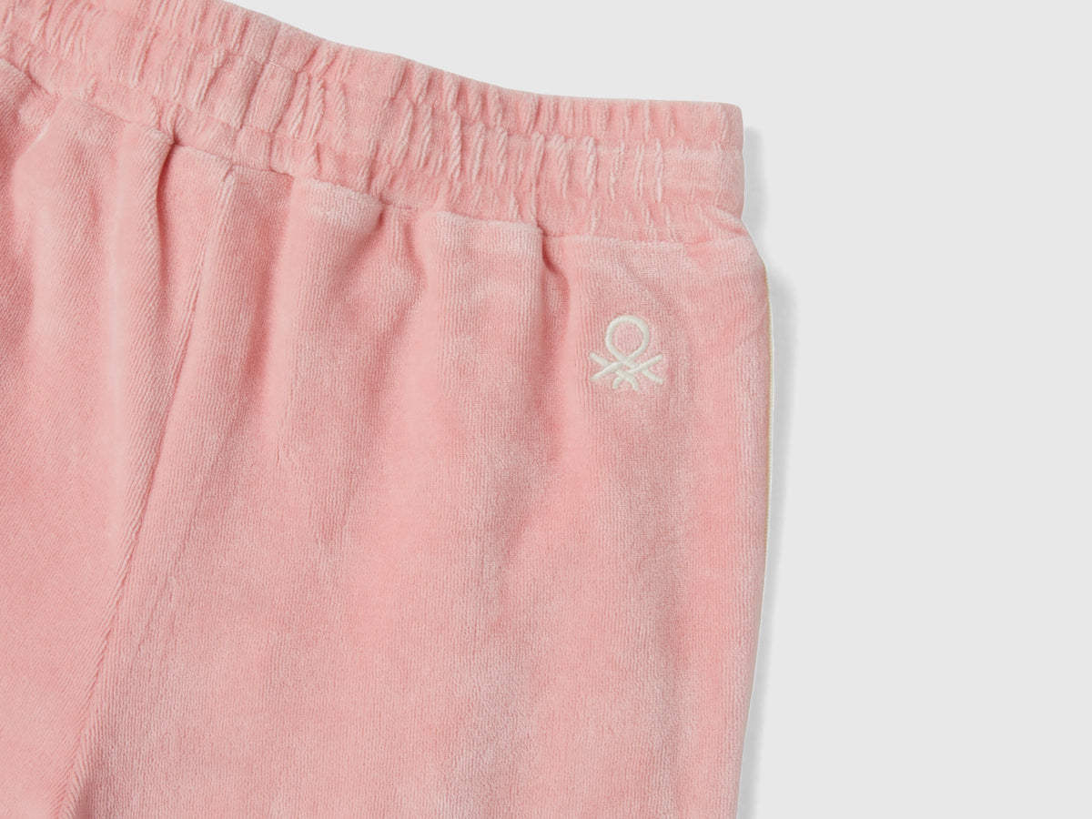 Pantaloni in ciniglia con bande rigate