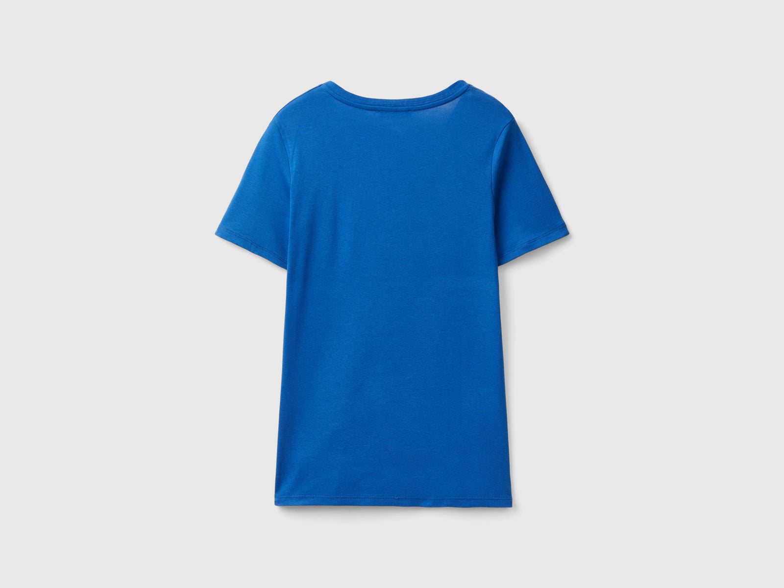 T-shirt in puro cotone con scollo a V da donna avio 2 | Benetton Outlet