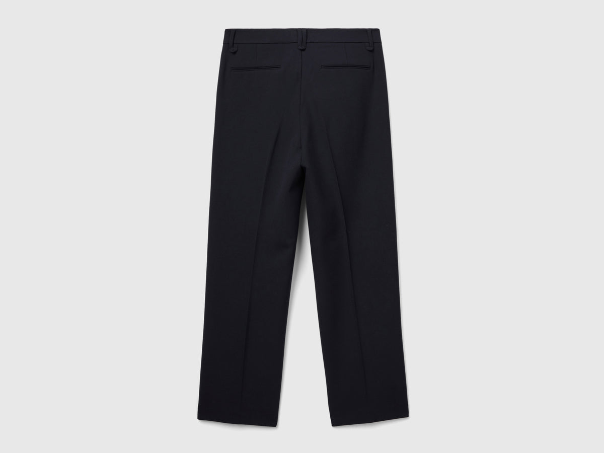 Pantaloni fluidi ampi