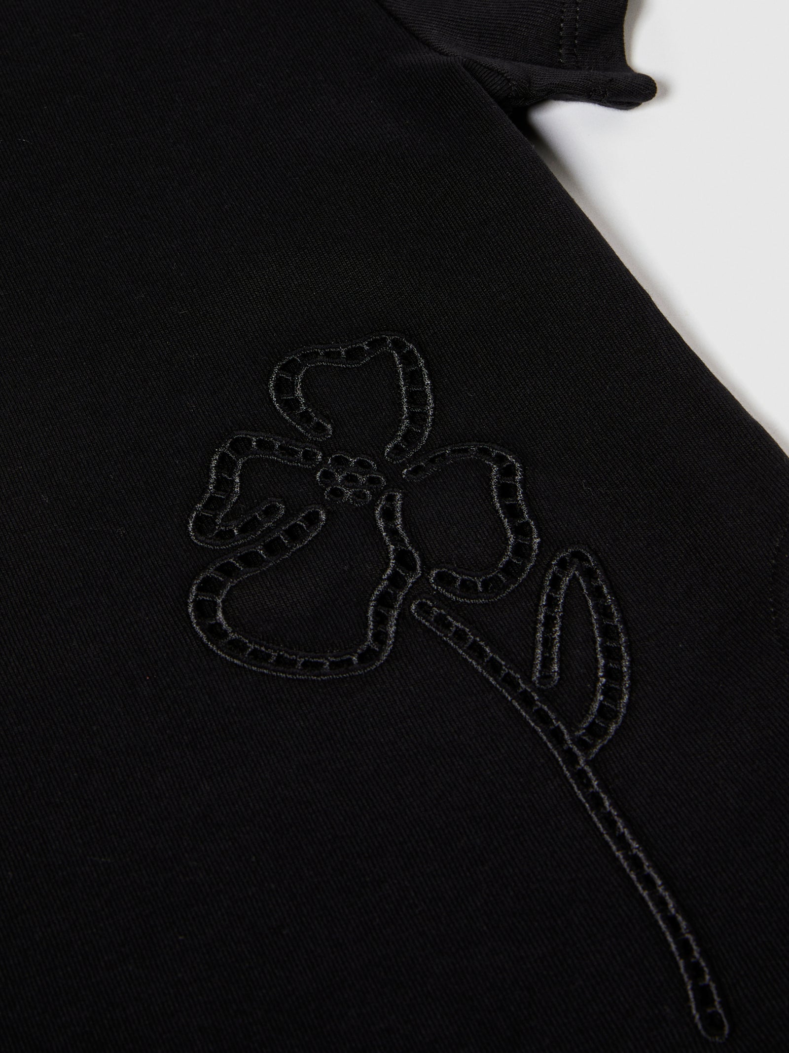 T-shirt con ricamo e cut-out da bambina nero 2 | Sisley young Outlet