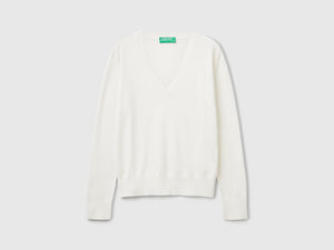 Maglia con scollo a V in misto seta