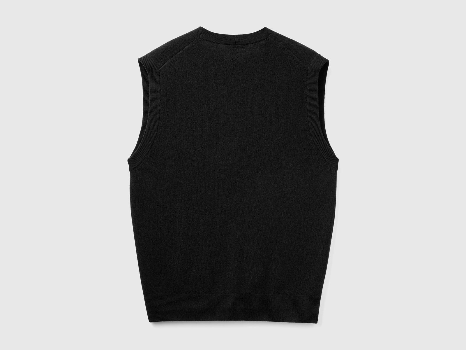 Gilet in pura lana Merino da uomo nero 2 | Benetton Outlet