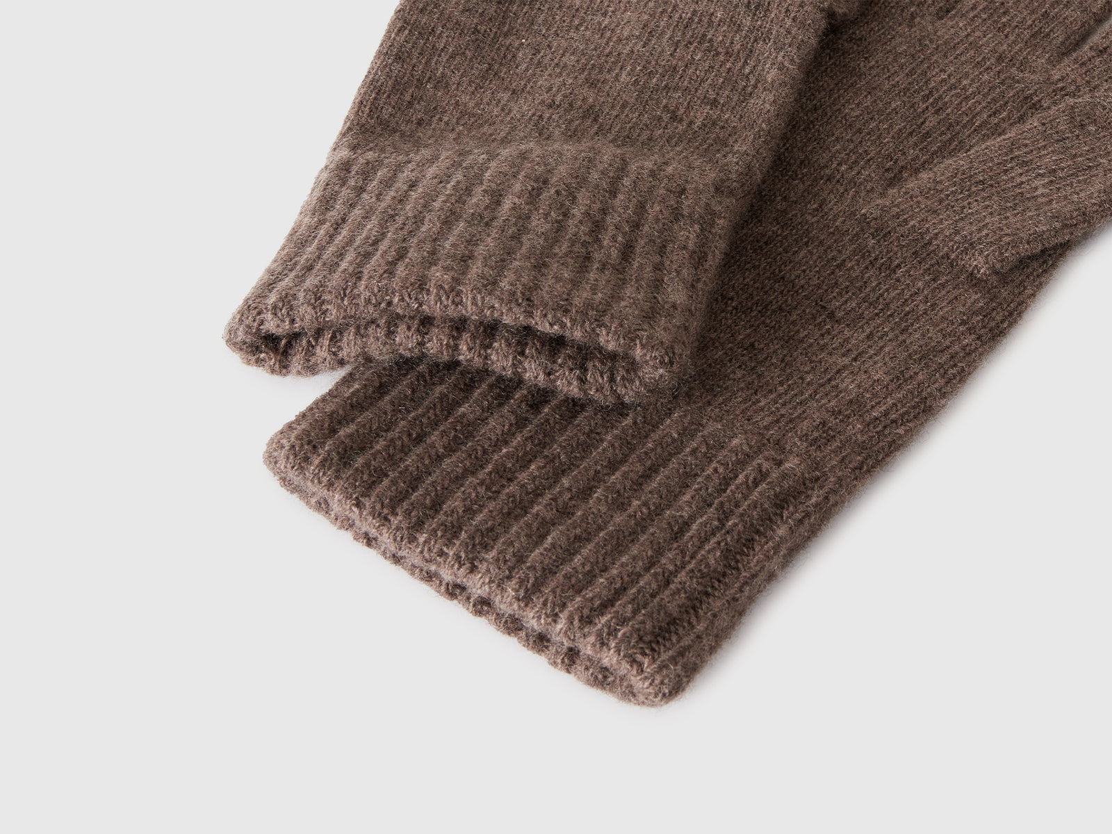 Guanti in pura lana vergine da uomo grigio 3 | Benetton Outlet