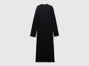 Vestito in maglia con spacchi