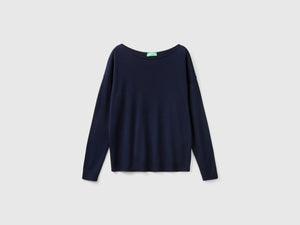 Maglia con scollo a barchetta
