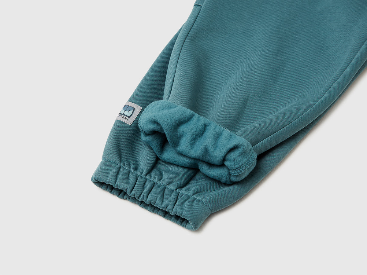 Joggers in caldo cotone
