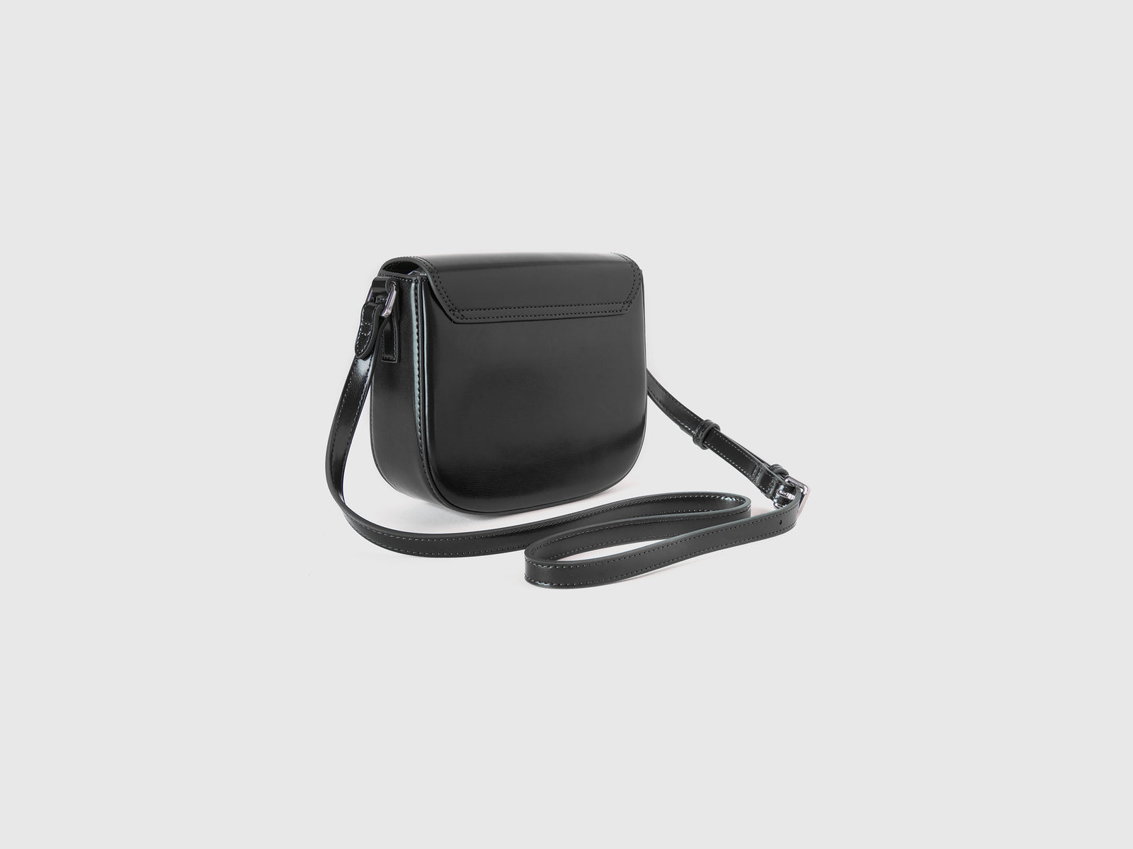 Borsa piccola a tracolla effetto vernice da donna nero 2 | Benetton Outlet