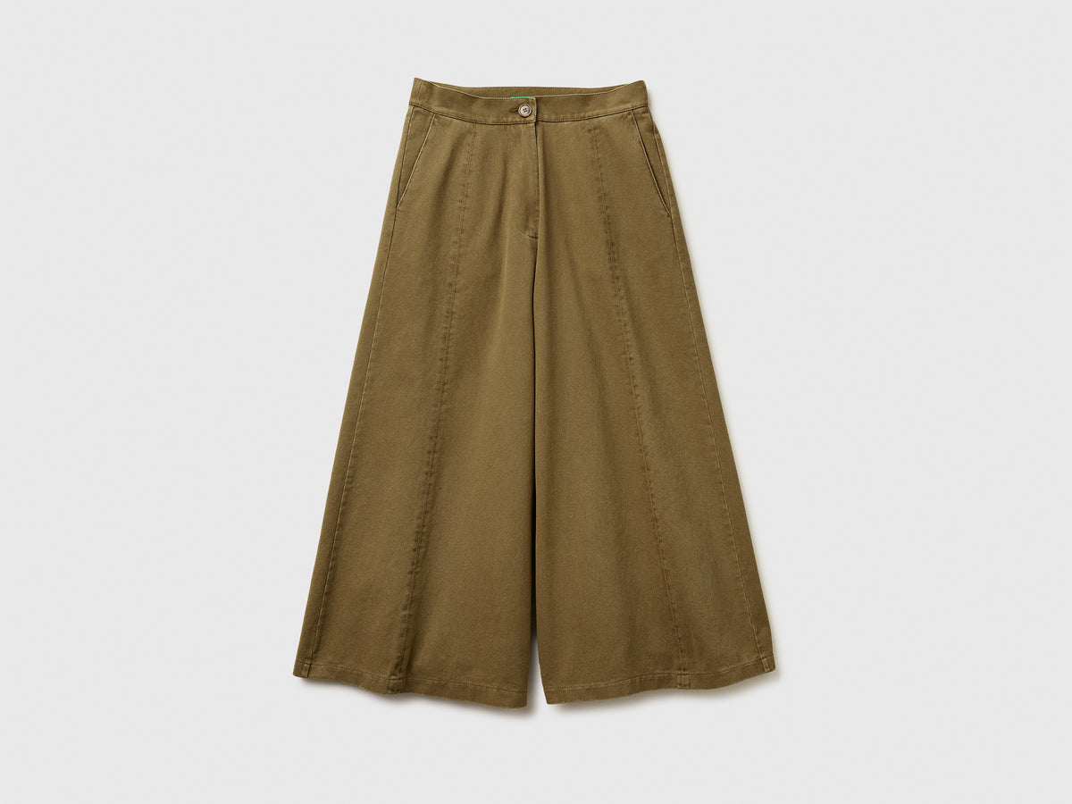 Pantaloni ampi 3/4 in cotone