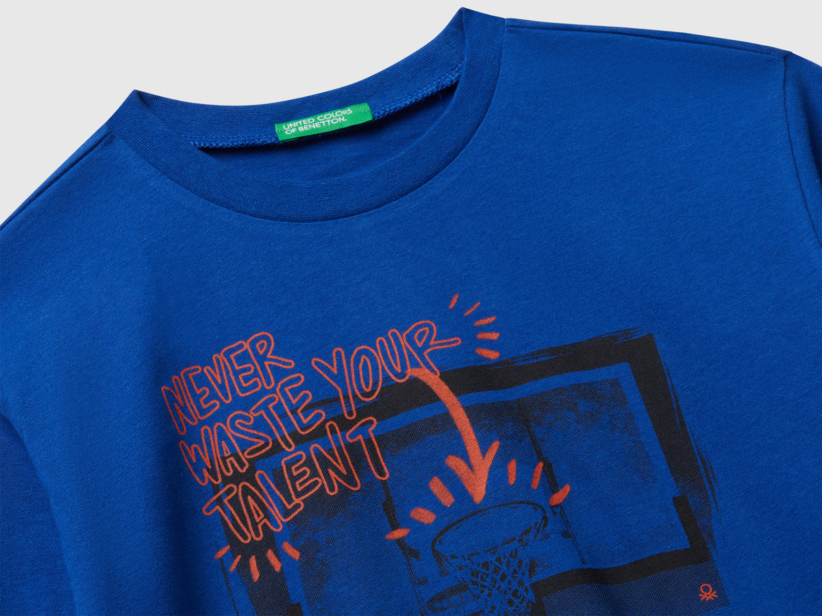 T-shirt in cotone con stampa