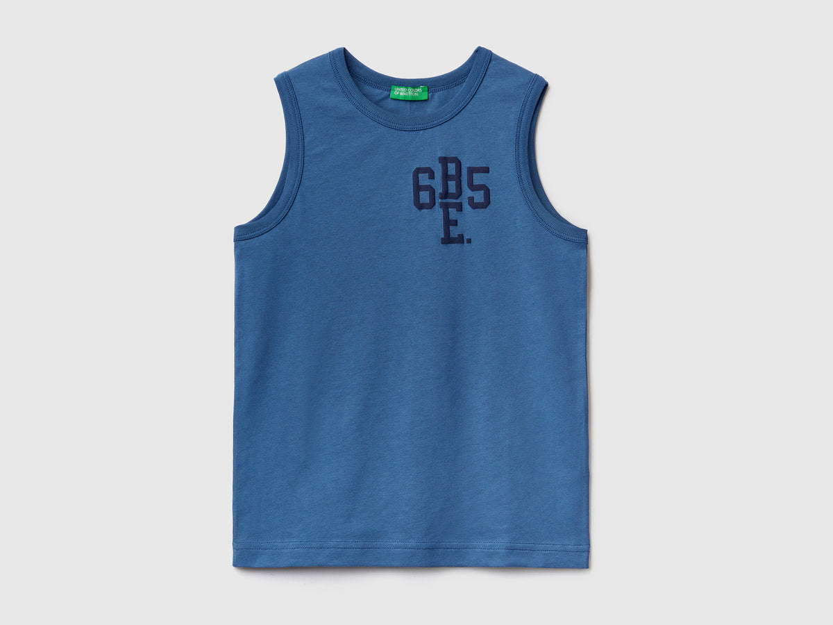 T-shirt smanicata girocollo in puro cotone