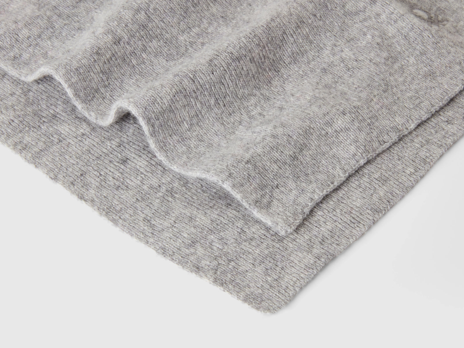 Sciarpa in misto lana da bambino grigio chiaro 2 | Benetton Outlet