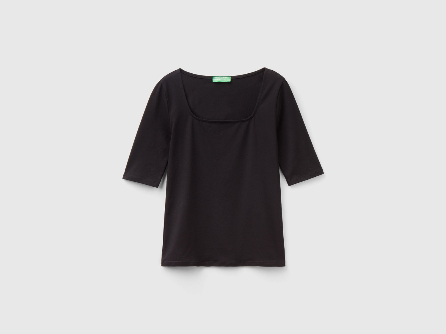 T-shirt aderente in cotone stretch da donna nero | Benetton Outlet
