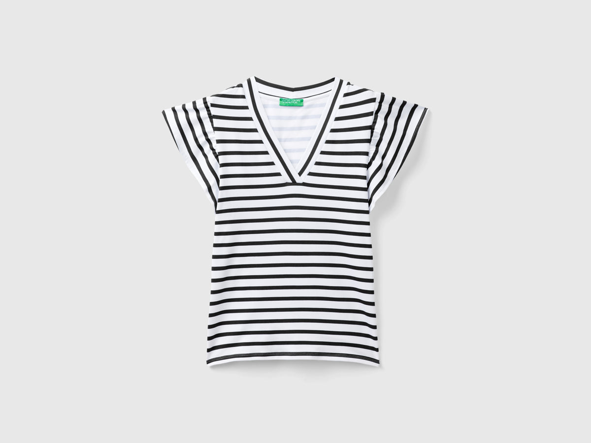 T-shirt con manica ad aletta