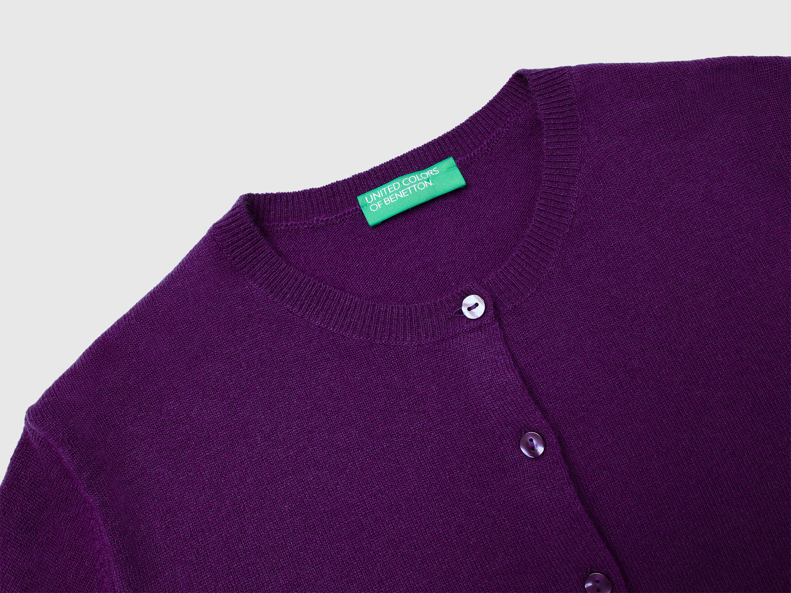 Cardigan girocollo viola in pura lana Merino da donna prugna 3 | Benetton Outlet