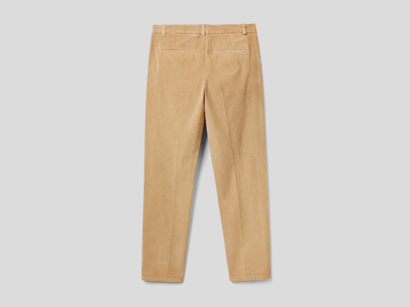 Chino in velluto elasticizzato da donna beige 2 | Benetton Outlet
