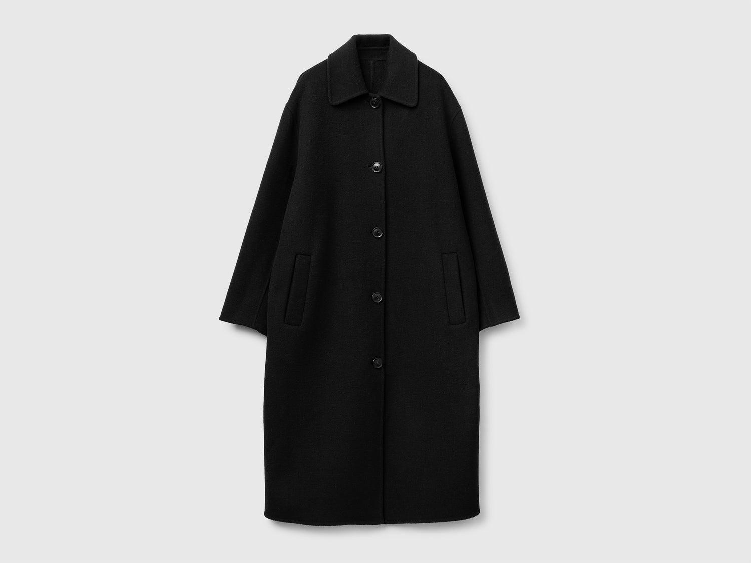 Cappotto lungo 100% lana da donna nero | Benetton Outlet