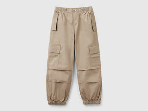 Pantaloni cargo in cotone stretch