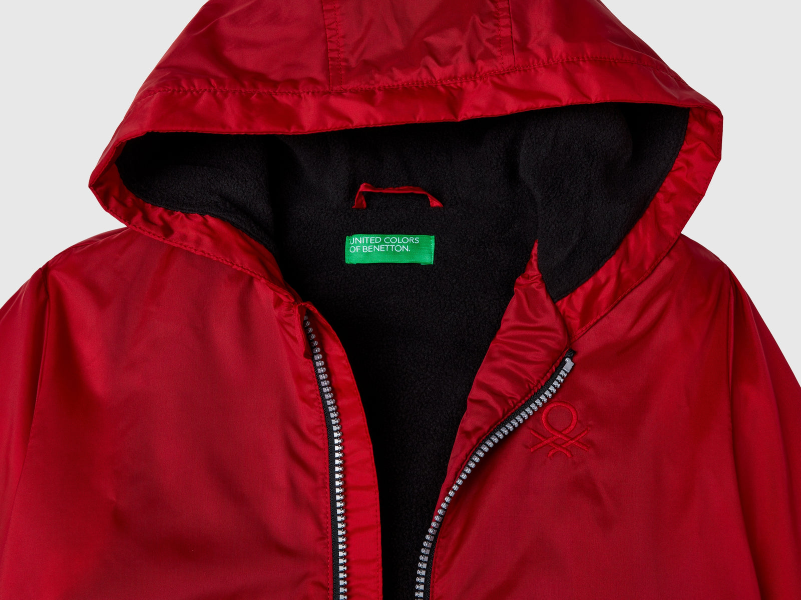 Giubbino in nylon con zip e cappuccio da bambino rosso 3 | Benetton Outlet