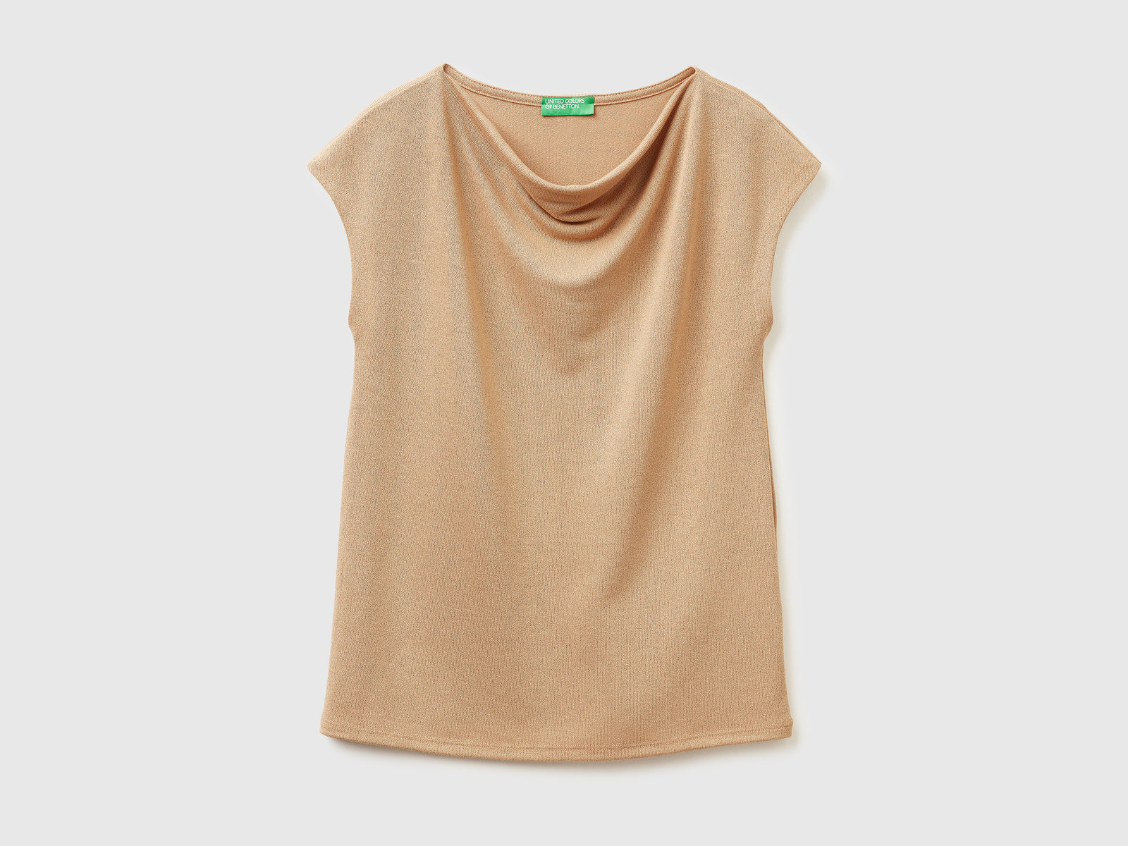 T-shirt smanicata in crêpe da donna cammello | Benetton Outlet