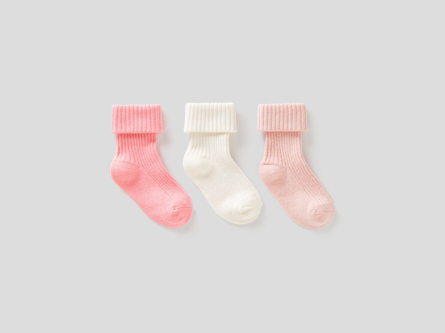 Set calzini con risvolto da neonato rosa | Benetton Outlet
