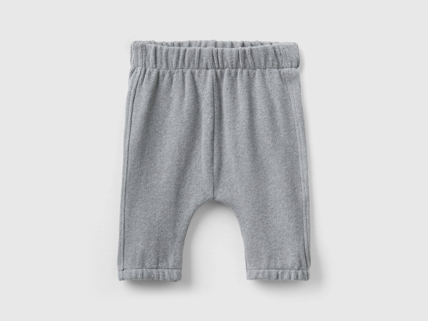Pantaloni baggy fit in misto cotone riciclato da neonato grigio | Benetton Outlet
