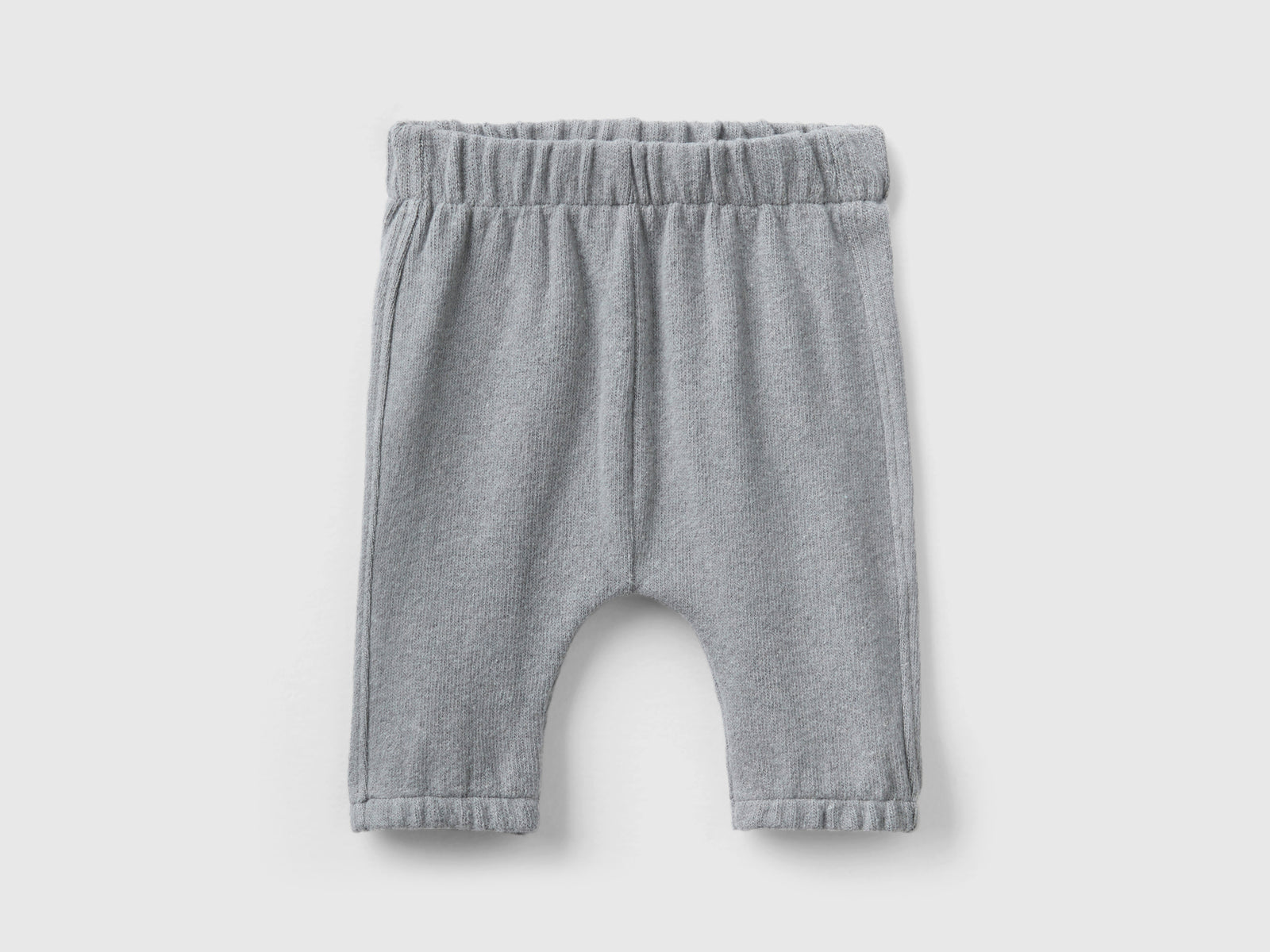 Pantaloni baggy fit in misto cotone riciclato da neonato grigio | Benetton Outlet
