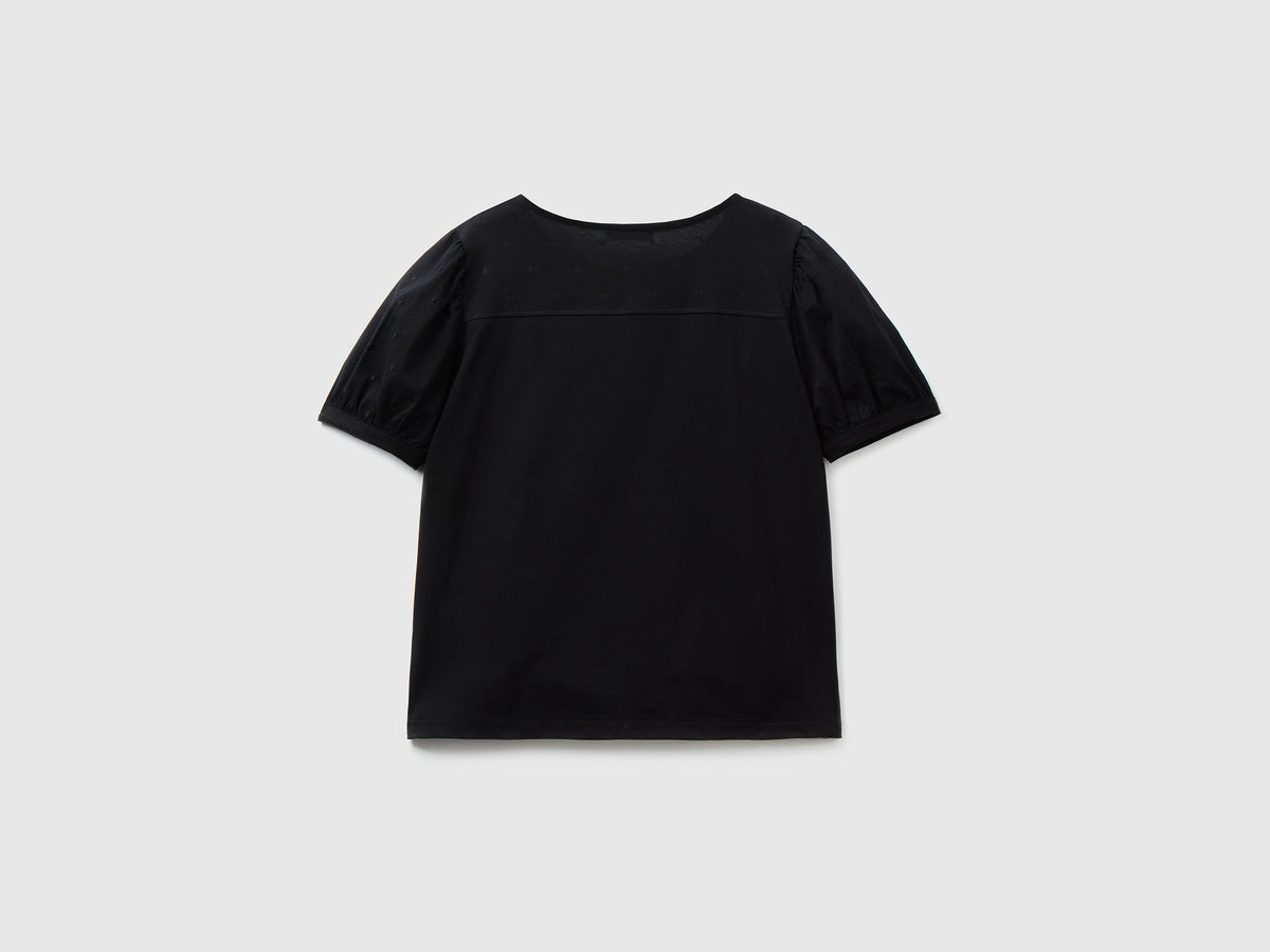 T-shirt girocollo realizzata in puro cotone leggero