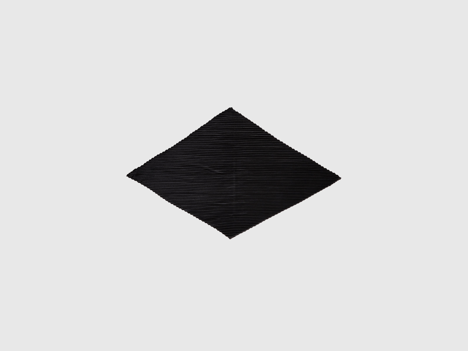 Foulard plissé con lurex da donna nero | Benetton Outlet