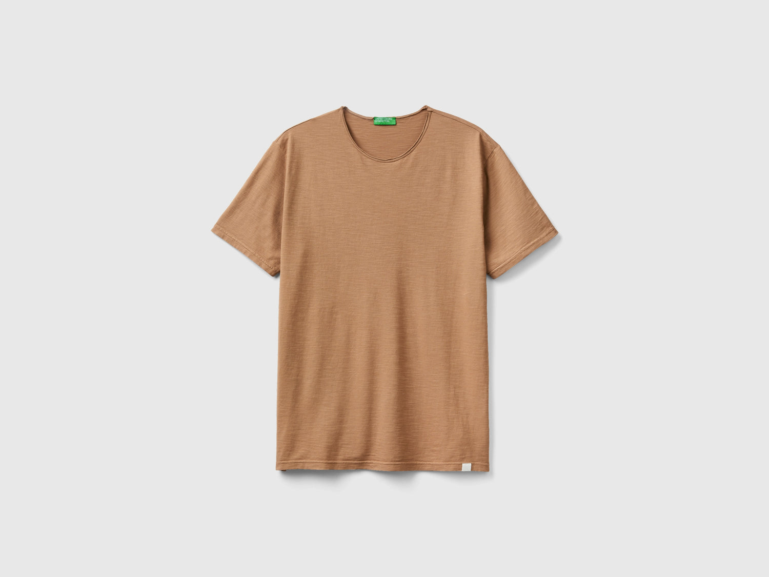 T-shirt in cotone fiammato da uomo cammello | Benetton Outlet