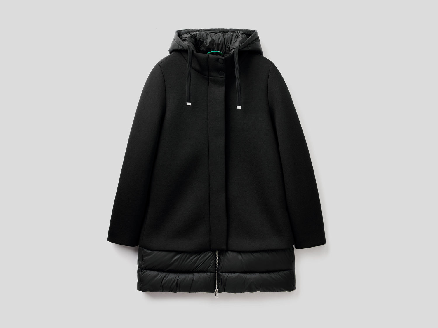 Giubbotto con dettagli imbottiti da donna nero | Benetton Outlet