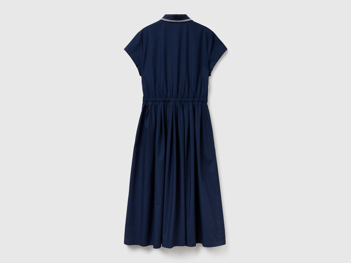 Vestito con colletto