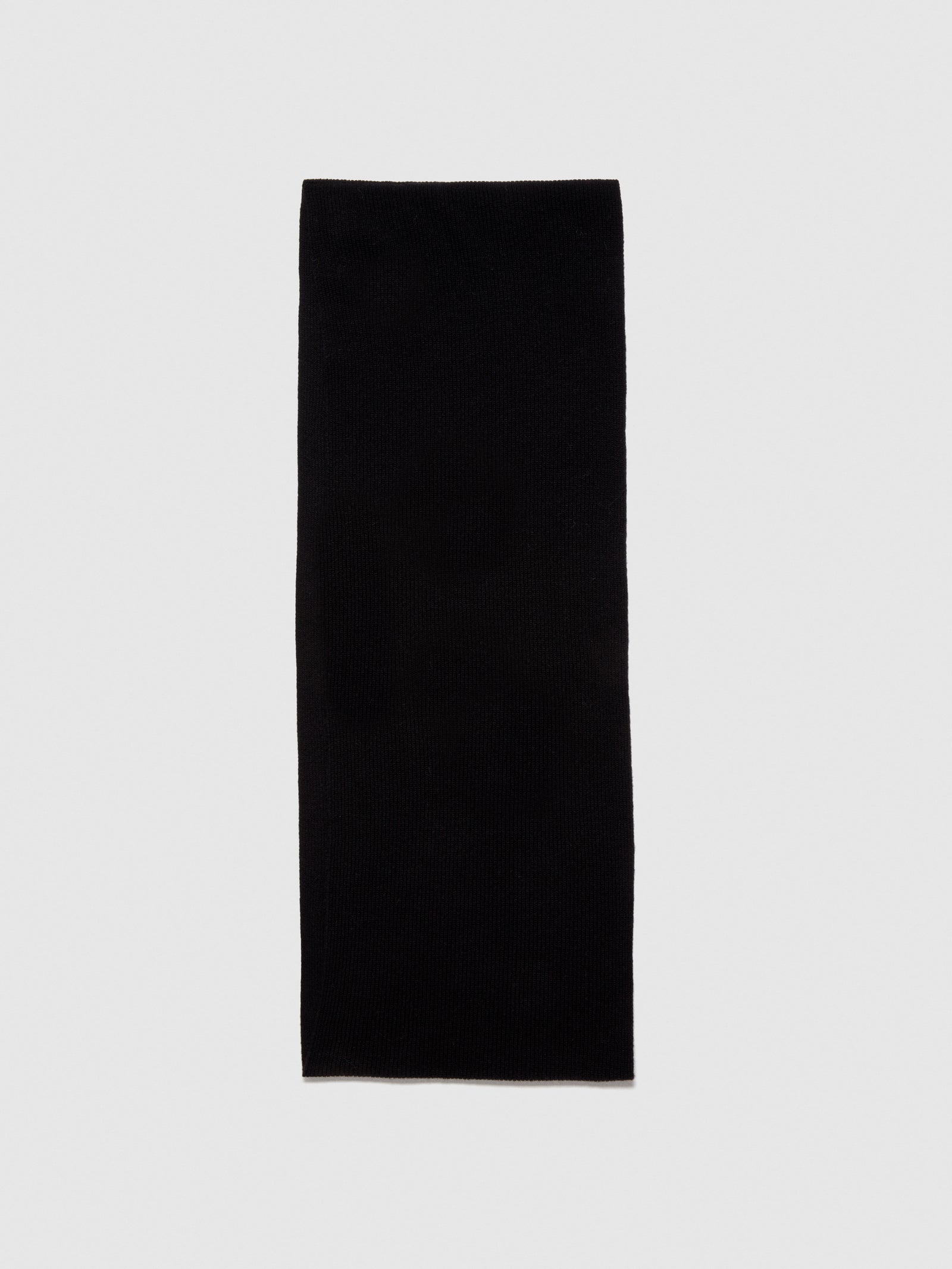Collo in maglia da uomo nero | Sisley Outlet