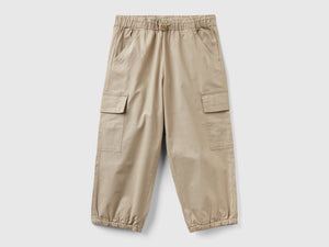 Pantaloni cargo in cotone stretch
