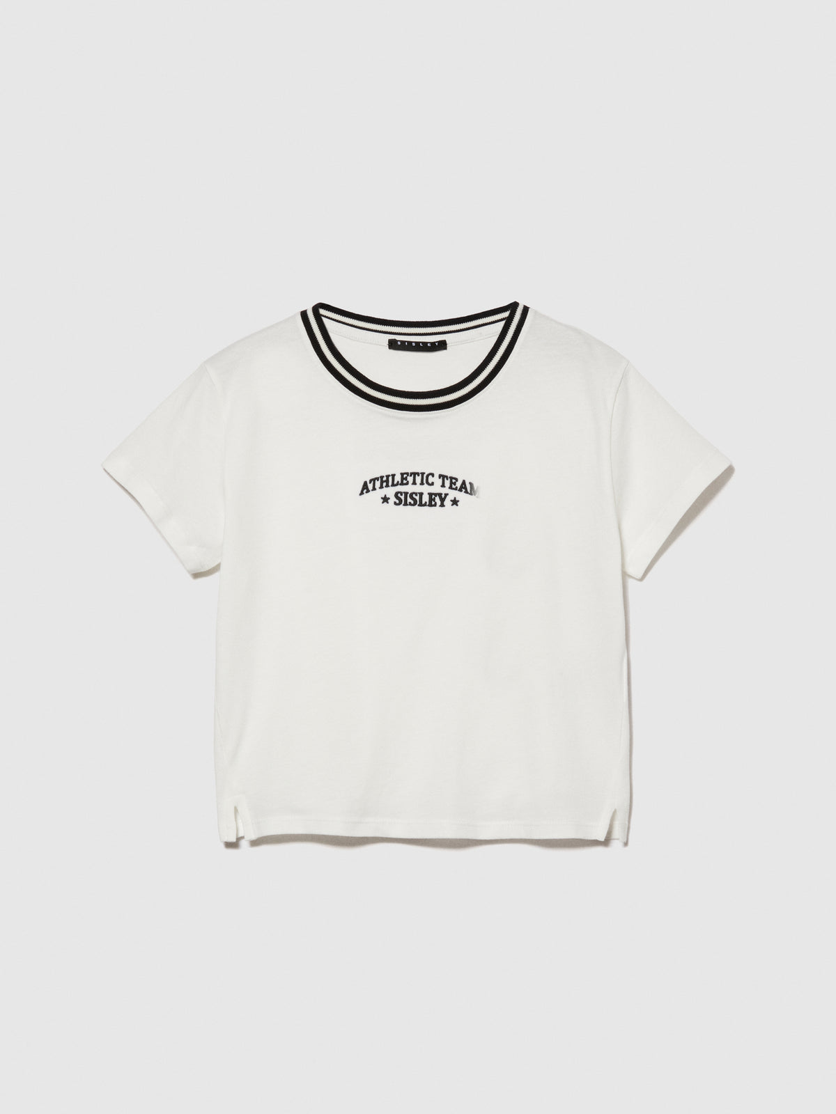 T-shirt con ricamo