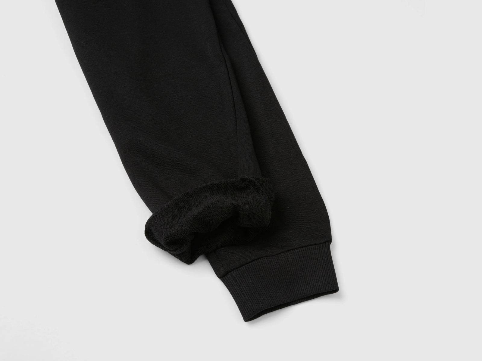 Joggers con coulisse da bambino nero 3 | Benetton Outlet