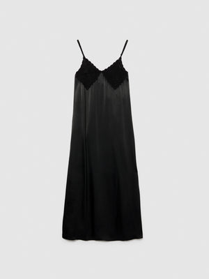 Vestito in satin con uncinetto