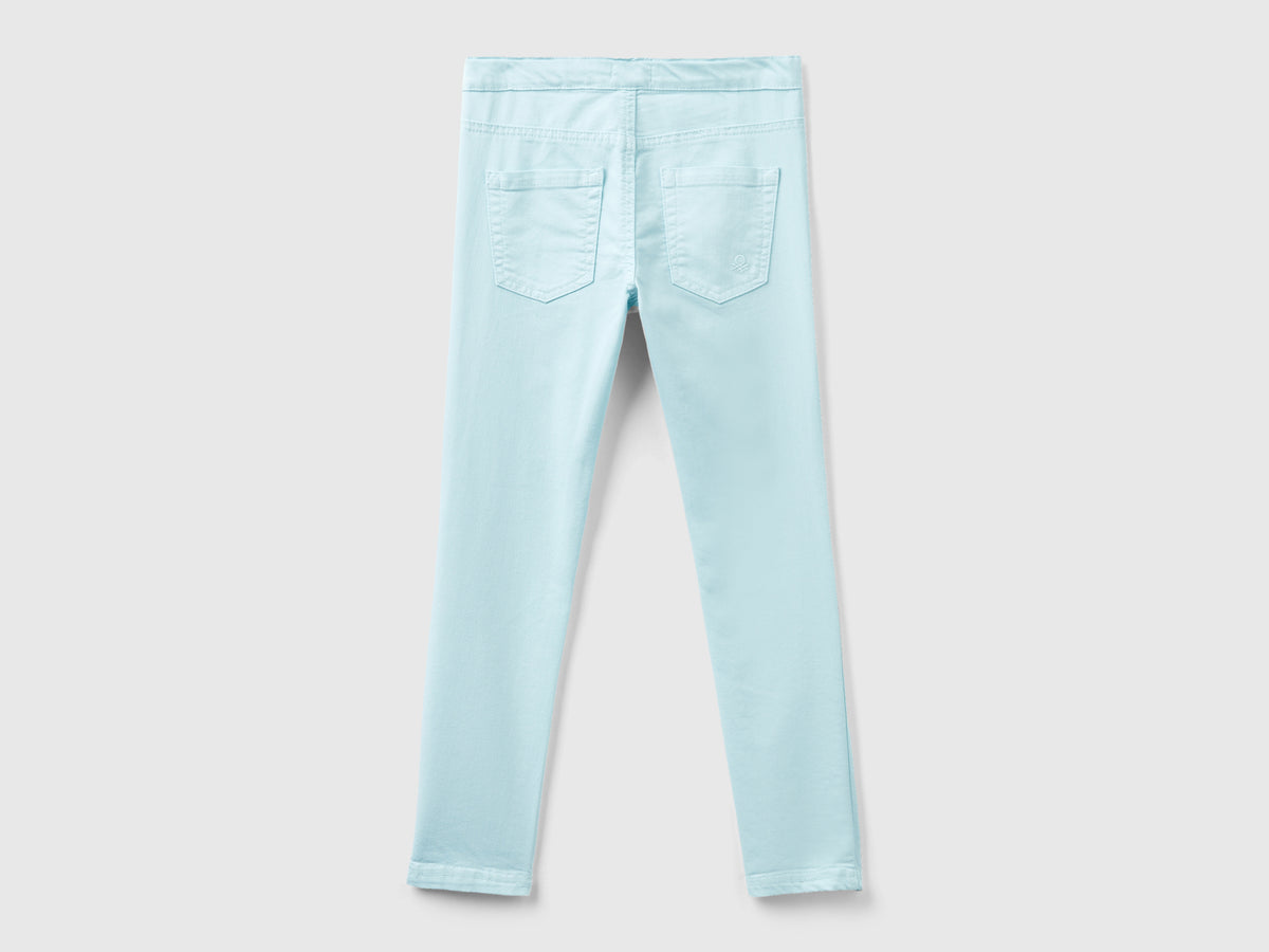 Pantaloni super skinny