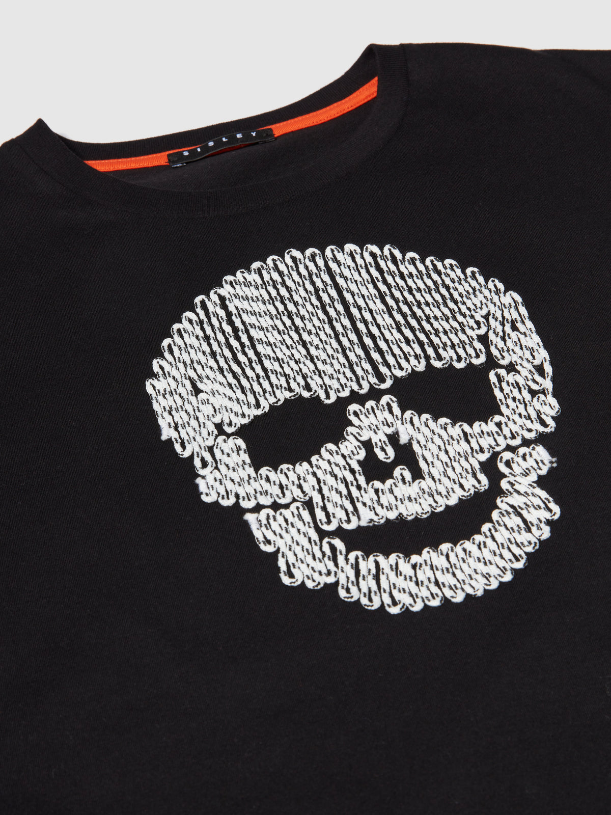 T-shirt con ricamo