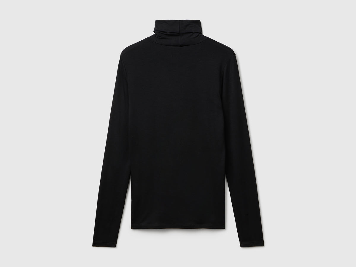 T-shirt lupetto in viscosa stretch