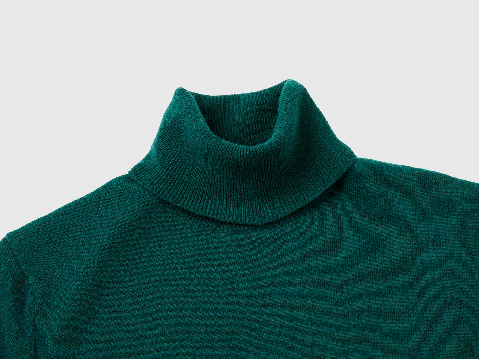 Dolcevita verde bosco a manica corta in misto cashmere da donna verde scuro 3 | Benetton Outlet