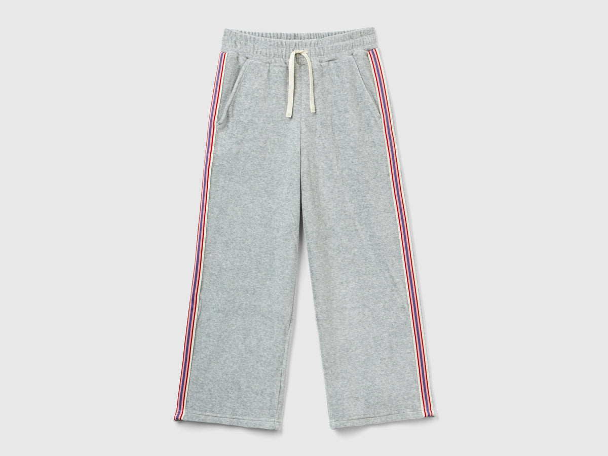 Pantaloni in ciniglia con bande rigate