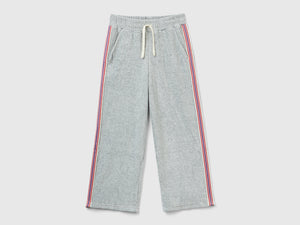 Pantaloni in ciniglia con bande rigate