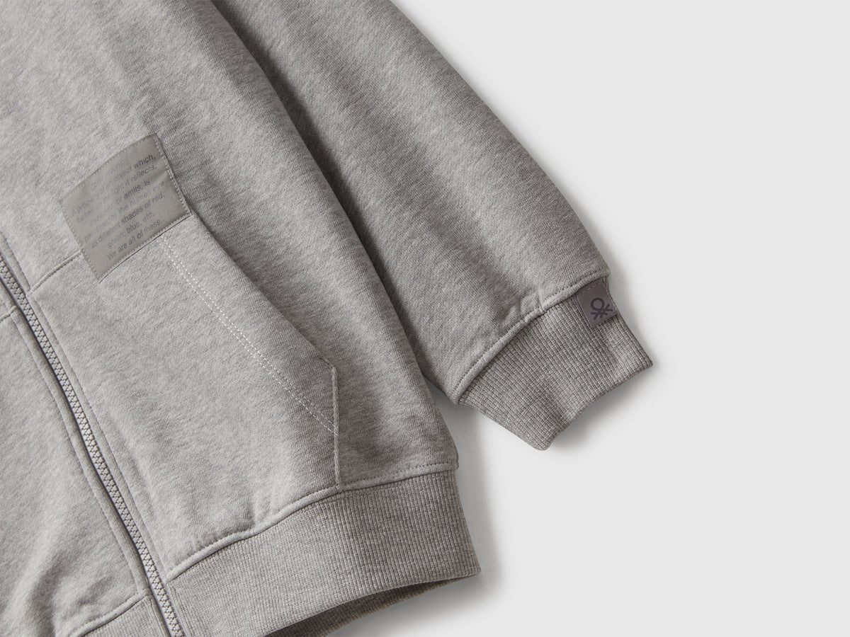 Felpa over fit con zip
