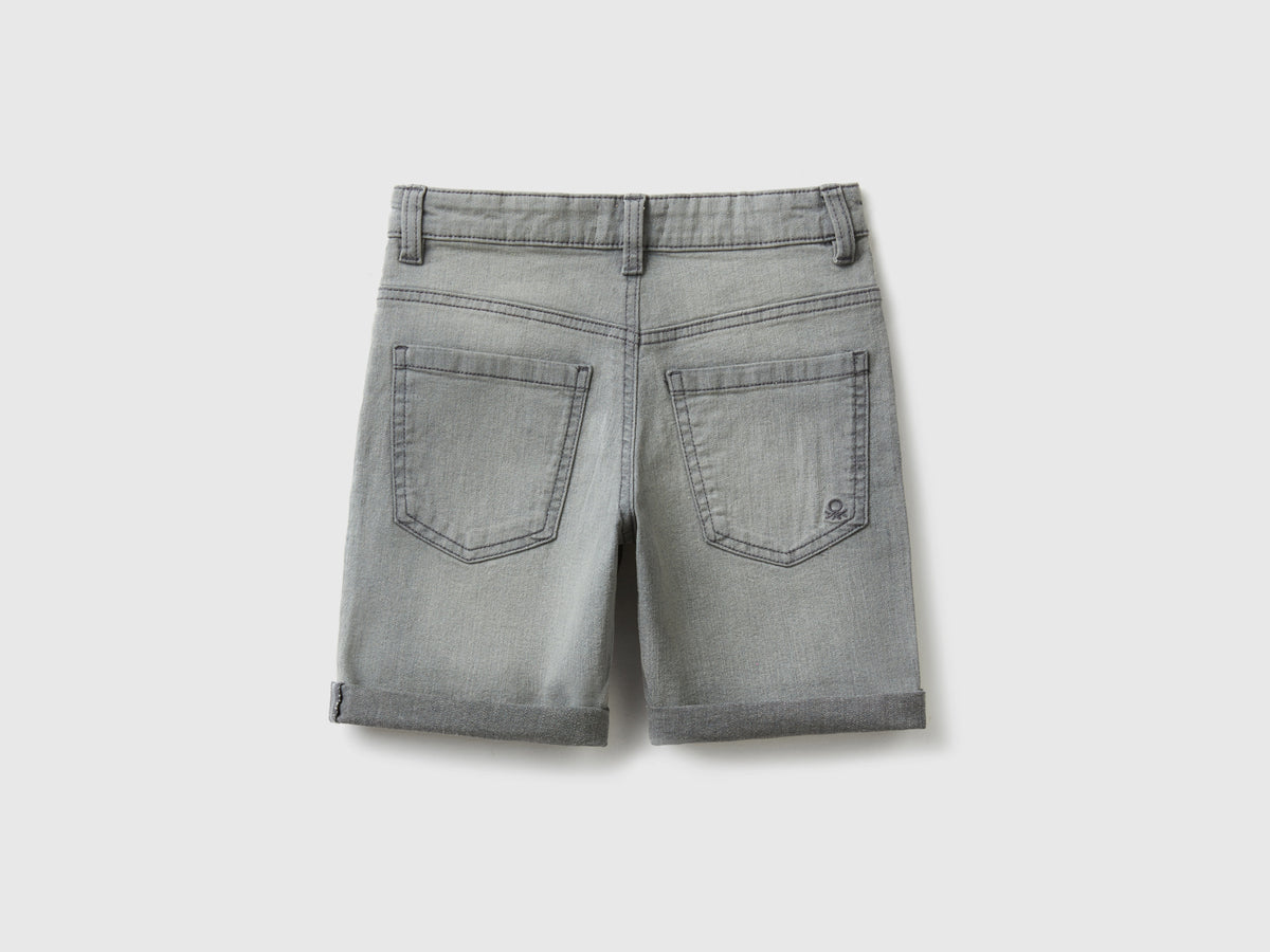 Bermuda slim fit in denim