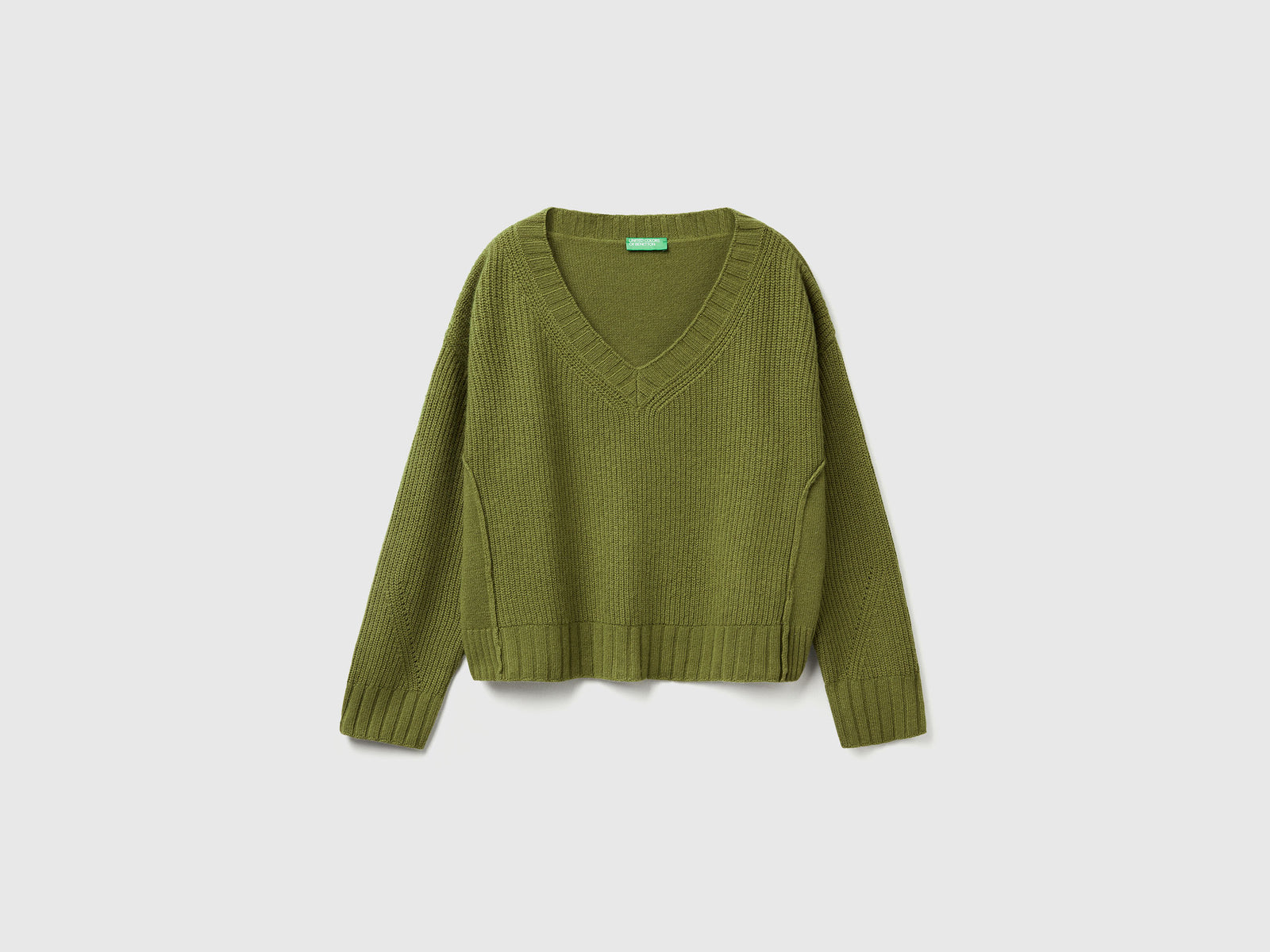 Maglia scollo a V in misto lana da donna verde militare | Benetton Outlet