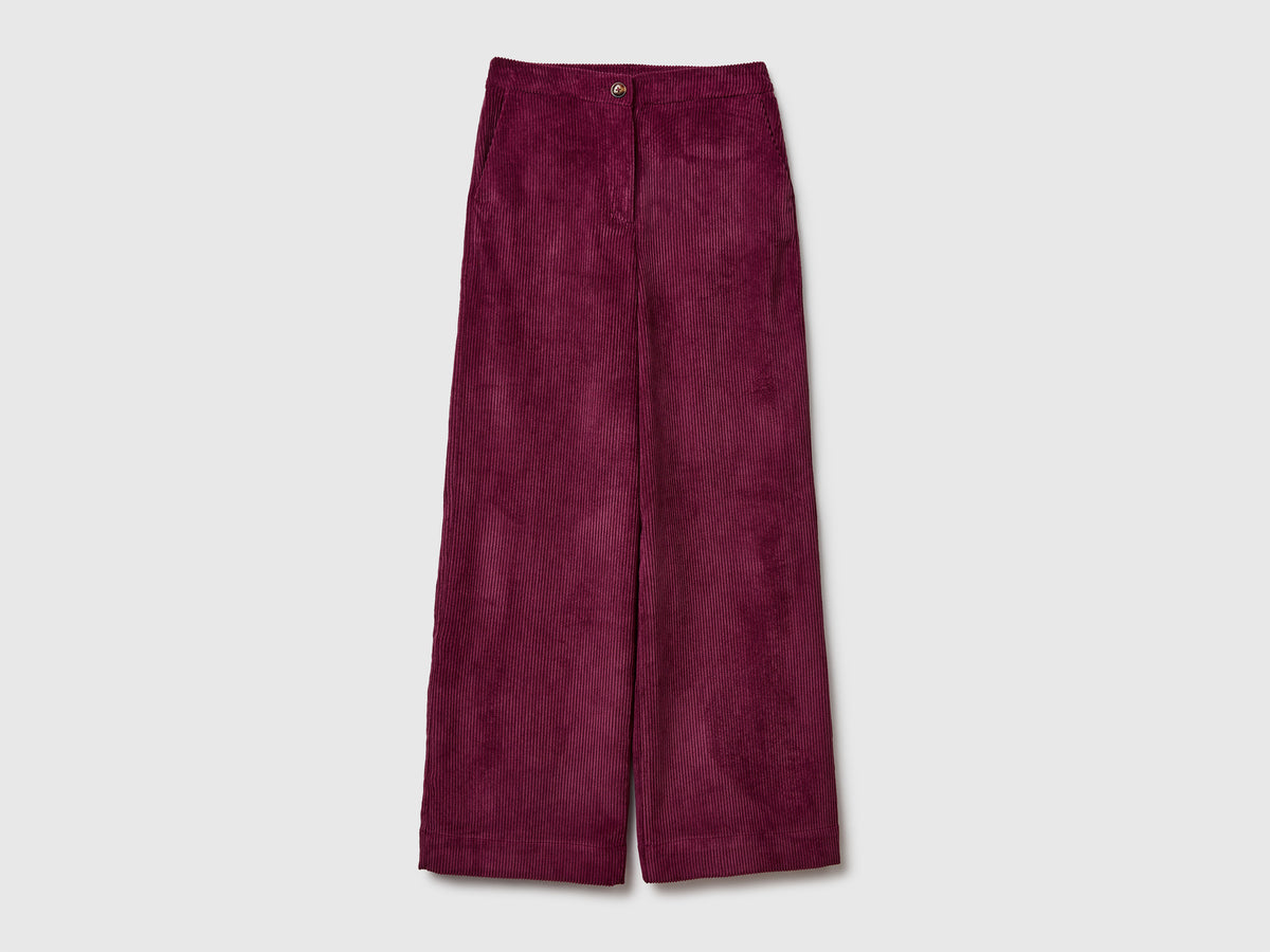 Pantaloni svasati in velluto