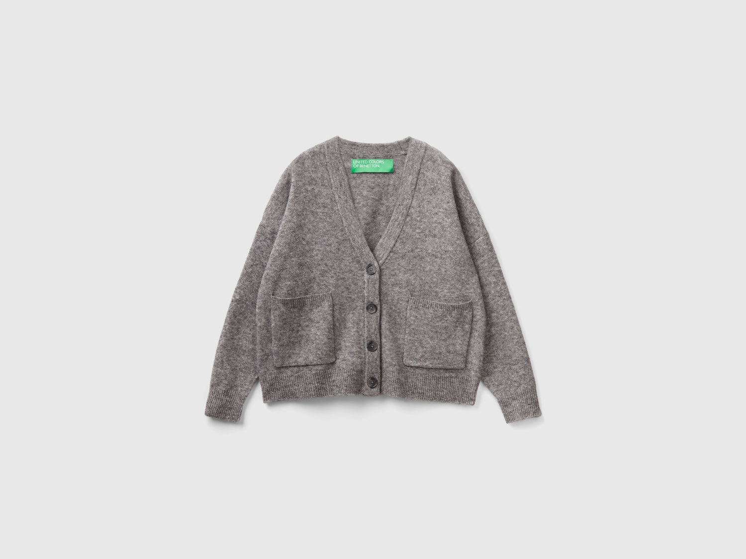 Cardigan over in filato riciclato da donna grigio scuro | Benetton Outlet