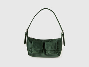 Borsa a spalla con tasche